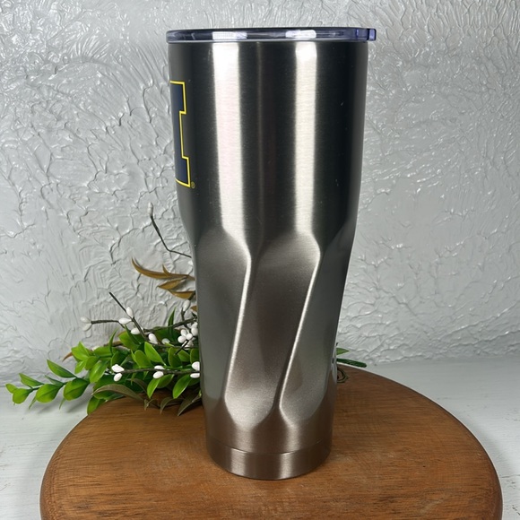 University of Michigan Stainless Steel 24oz Tumbler M logo Slide Close Lid NEW - Picture 2 of 14